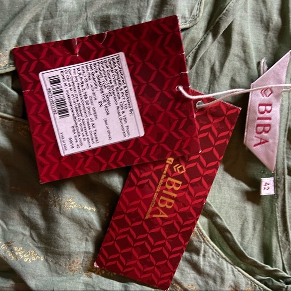 BIBA 2 piece kurta grey teal with gold design - Picture 4 of 4